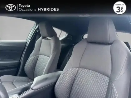 Photo 10 Toyota C-HR  1.8 Hybride 122ch Dynamic Ultimate E-CVT