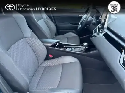 Photo 5 Toyota C-HR  1.8 Hybride 122ch Design Ultimate E-CVT