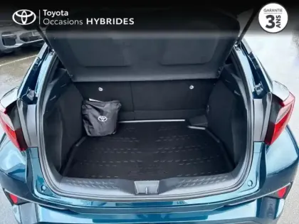Photo 9 Toyota C-HR  1.8 Hybride 122ch Design Ultimate E-CVT