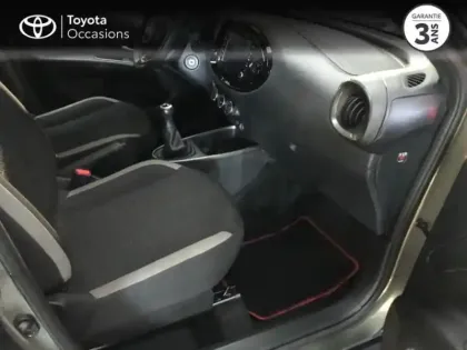 Photo 5 Toyota Aygo  X 1.0 VVT-i 72ch Design MY23