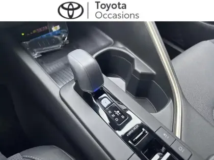 Photo 8 Toyota C-HR  1.8 Hybride 140ch Collection MY25