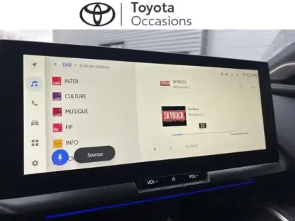Photo 6 Toyota C-HR  1.8 Hybride 140ch Collection MY25