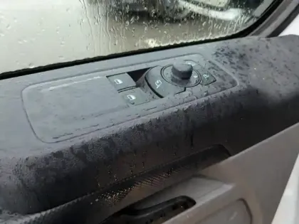 Photo 7 Ford Custom Gén. II Ph1 Trend 1