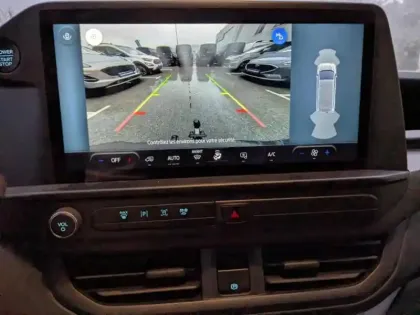 Photo 11 Ford Custom Gén. II Ph1 Trend 1