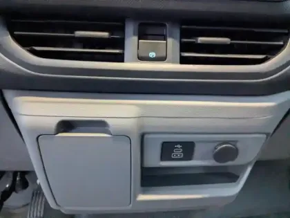 Photo 13 Ford Custom Gén. II Ph1 Trend 1