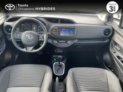 Photo 7 Toyota Yaris  100h Dynamic 5p RC19