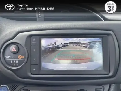 Photo 14 Toyota Yaris  100h Dynamic 5p RC19