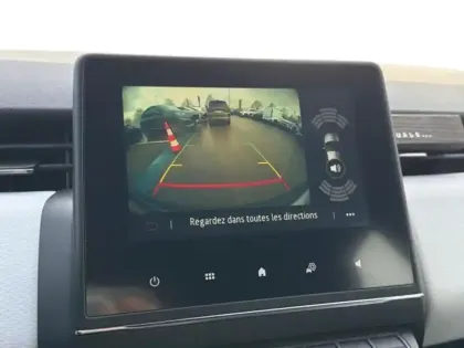 Photo 13 Renault Clio  1.6 E-Tech 140ch Limited -21