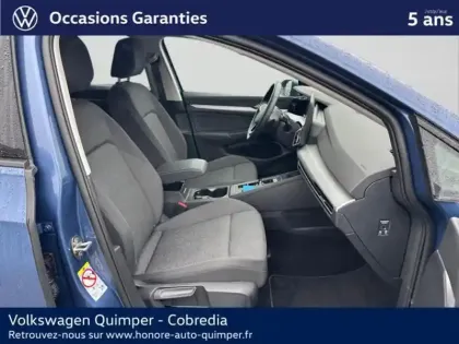 Photo 8 Volkswagen Golf  1.5 eHybrid 204ch VW Edition DSG6