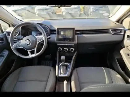 Photo 8 Renault Clio  1.6 E-Tech hybride 140ch Zen -21N