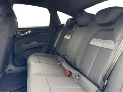 Photo 7 Audi Q4  Sportback e-tron 45 e-tron 285ch quattro S line