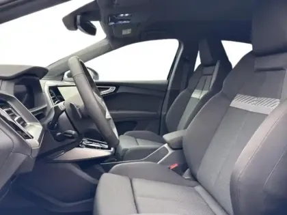 Photo 6 Audi Q4  Sportback e-tron 45 e-tron 285ch quattro S line