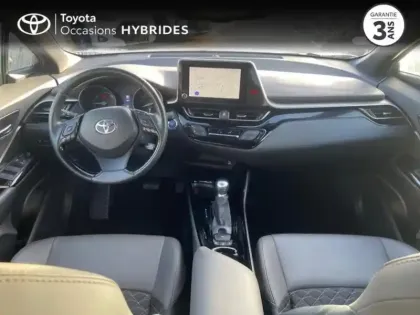 Photo 7 Toyota C-HR  122h Distinctive 2WD E-CVT MY22