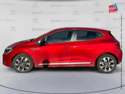 Photo 8 Renault Clio  1.6 E-Tech hybride 140ch Limited -21N GPS Camera