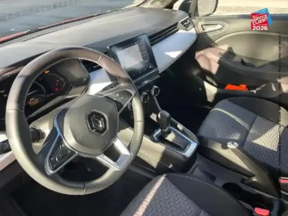 Photo 14 Renault Clio  1.6 E-Tech hybride 140ch Limited -21N GPS Camera