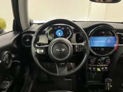 Photo 8 Mini Mini  Cooper SE 184ch Edition Premium Plus BVA 5CV