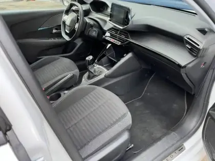 Photo 10 Peugeot 208 Gén. II Ph1 NG Style 5