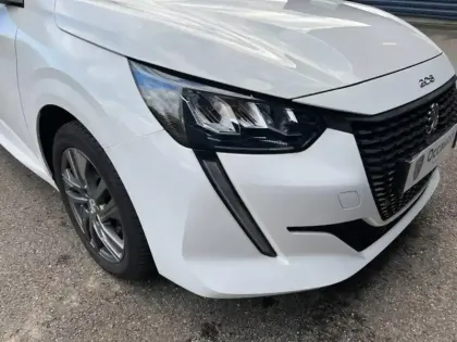 Photo 8 Peugeot 208 Gén. II Ph1 NG Style 5