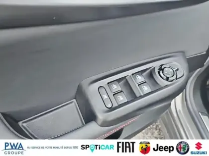 Photo 11 Alfa Romeo Tonale  1.5 Hybrid 130ch Edizione Speciale TCT