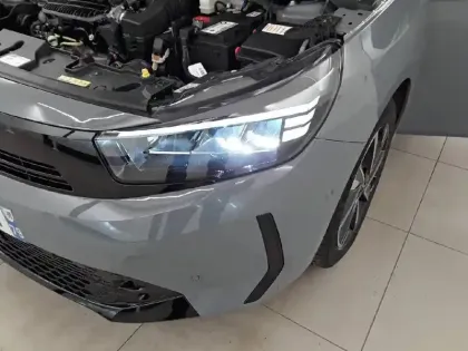 Photo 15 Opel Corsa Gén. VI Ph2 GS 5