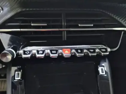 Photo 52 Peugeot 208 Gén. II Ph1 NG Style 5