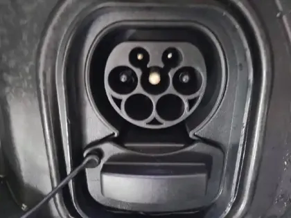 Photo 29 Peugeot 208  Electrique 50 kWh 136ch