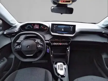 Photo 7 Peugeot 208  Hybrid 110 ch e-DCS6