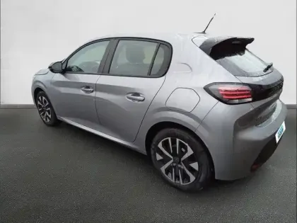 Photo 46 Peugeot 208  Hybrid 110 ch e-DCS6