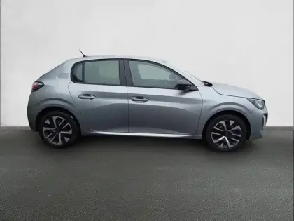 Photo 43 Peugeot 208  Hybrid 110 ch e-DCS6