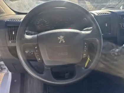 Photo 8 Peugeot Boxer  TOLE 335 L3H3 BLUEHDI 120 S&S