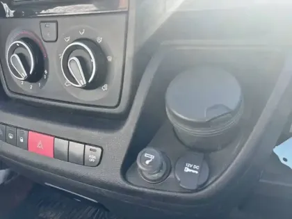 Photo 21 Peugeot Boxer  TOLE 335 L3H3 BLUEHDI 120 S&S