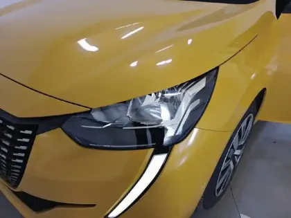 Photo 15 Peugeot 208  PureTech 75 S&S BVM5