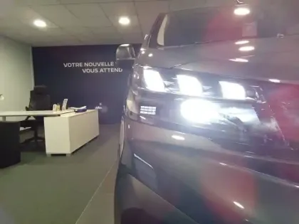 Photo 15 Peugeot Expert  FGN M DIESEL 180 CH AUTOMATIQUE