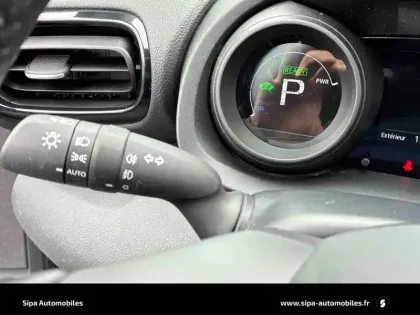 Photo 24 Toyota Yaris  Hybride 116h