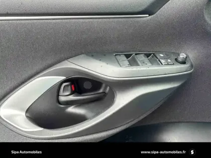 Photo 48 Toyota Yaris  Hybride 116h