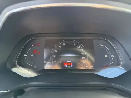 Photo 31 Renault Captur Gén. II (HJB) Ph1 Intens 5