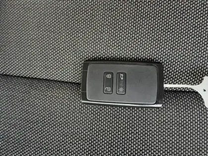 Photo 16 Renault Captur  TCe 90 - 21