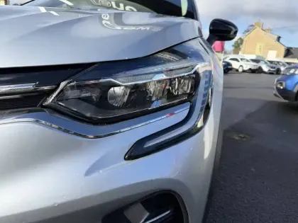 Photo 17 Renault Captur  TCe 90 - 21