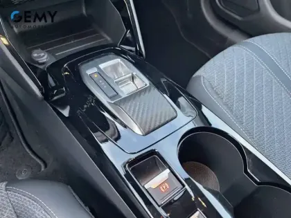 Photo 24 Peugeot 208  Hybrid 110 ch e-DCS6