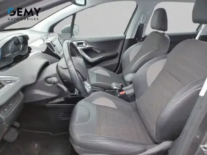Photo 8 Peugeot 2008  1.2 PureTech 110ch S&S EAT6