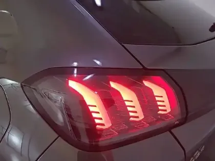 Photo 17 Peugeot 208 Gén. II Ph1 NG Allure 5