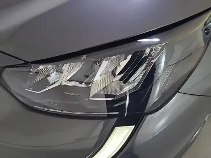 Photo 48 Peugeot 208 Gén. II Ph1 NG Allure 5