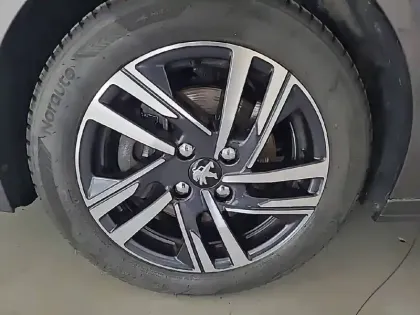 Photo 45 Peugeot 208 Gén. II Ph1 NG Allure 5