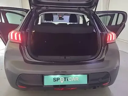 Photo 38 Peugeot 208 Gén. II Ph1 NG Allure 5