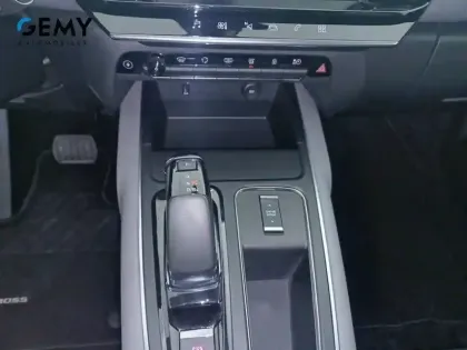 Photo 83 Citroën C5 aircross  Hybride Rechargeable 225 S&S e-EAT8