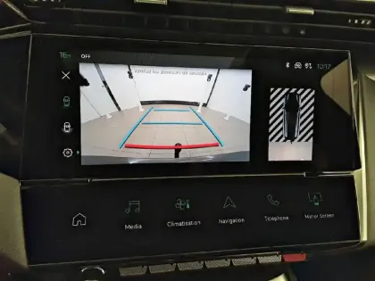 Photo 17 Peugeot 308  SW PureTech 130ch S&S EAT8