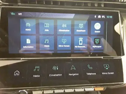 Photo 41 Peugeot 308 Gén. III Ph1 GT 5