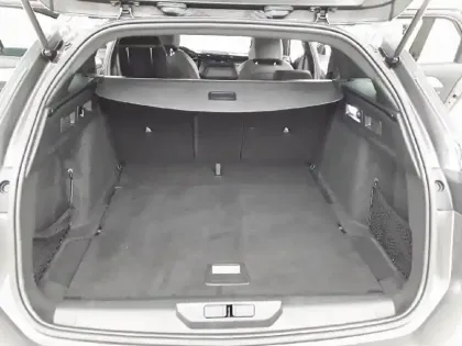 Photo 28 Peugeot 308 Gén. III Ph1 GT 5