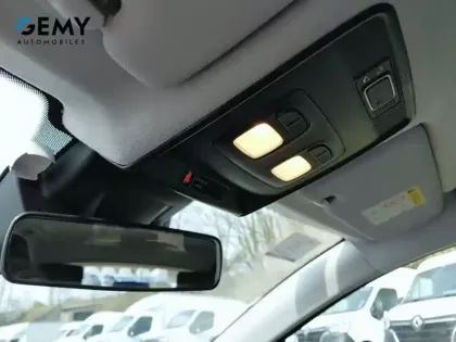 Photo 52 Renault Clio Gén. V (BJA) Ph1 Business 5