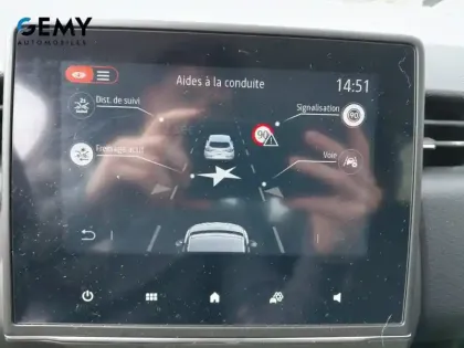 Photo 46 Renault Clio Gén. V (BJA) Ph1 Business 5